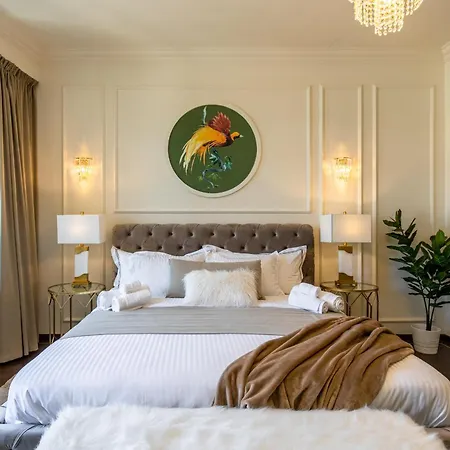 Old Town Luxury Suites With Balcony Bucharest Exterior photo
