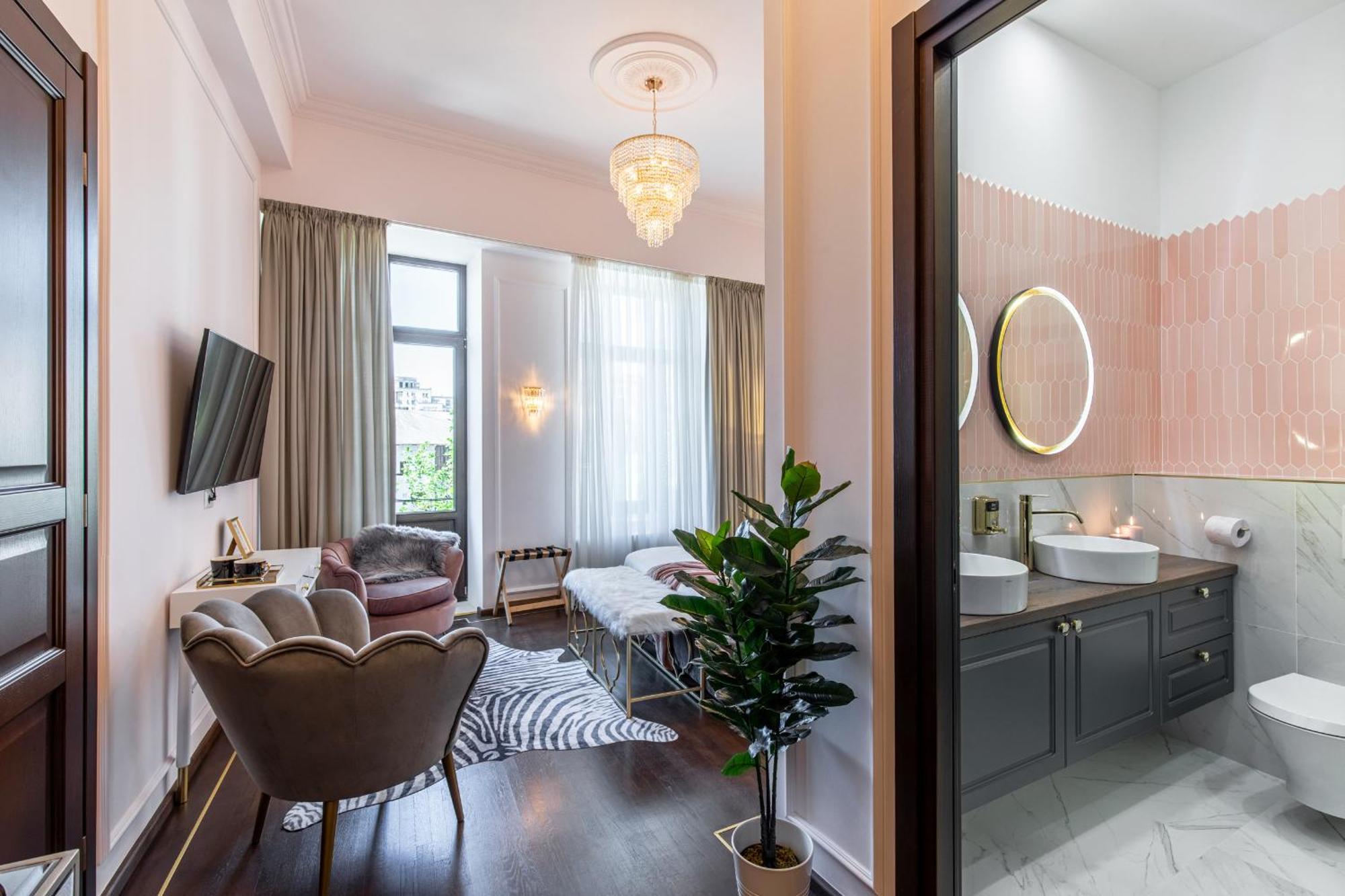 Old Town Luxury With Balcony Appartement
